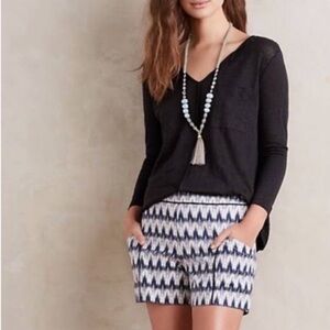 Anthropologie Cartonnier Larimar Shorts in Blue‎ Ikat With Front Pockets Size 8